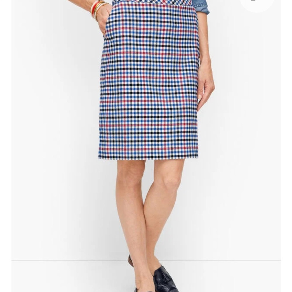 Gingham Plaid A-Line Skirt
Color: BRIGHT APPLE/PORT BLUE